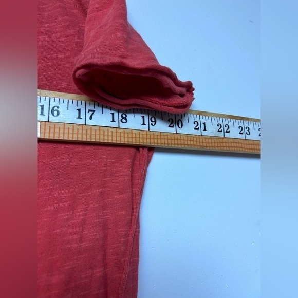 We the free Short Sleeve minimalist bohemian Y2K vibes boho Top Blouse Size Sp - Picture 7 of 7